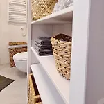 アパート Jaukus Ir Sviesus Seimos Apartamentai Kunigiskiuose - Vakaris Vejas パランガ